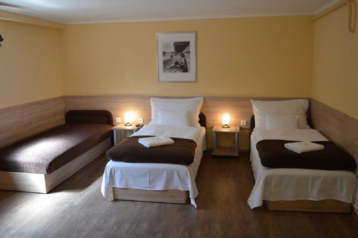 Bed and Breakfast Muskatli Panzio Дьёр Экстерьер фото